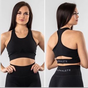 Alphalete Aero Sports Bra Black